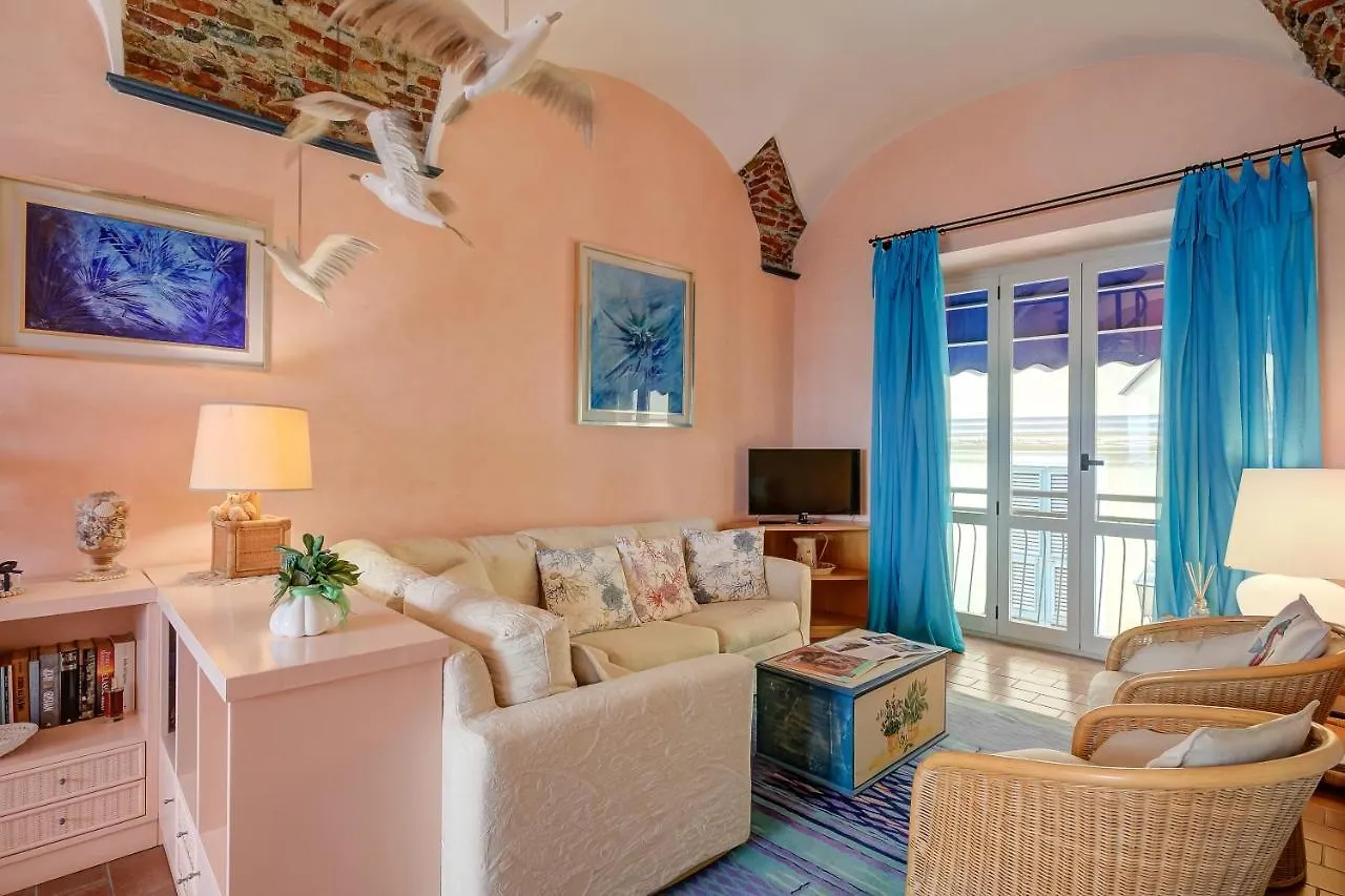 Il Bijou Di Rossella - Beach Front - Happy Rentals Alassio 0*,